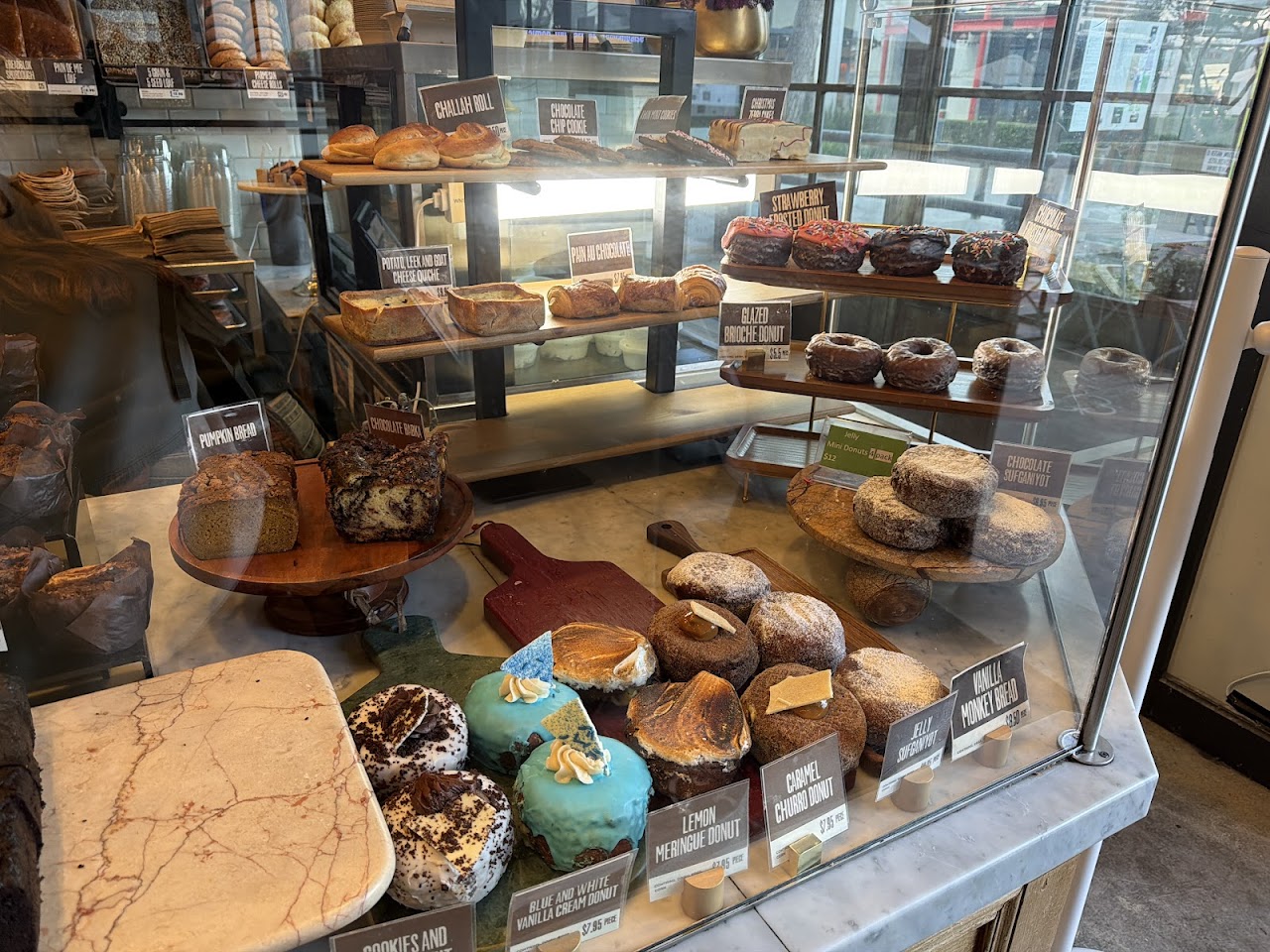 Modern Bread and Bagel photo 2