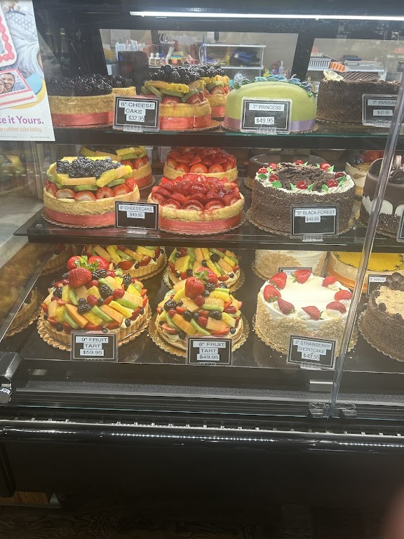 Mamolo’s Fine Pastries photo 2