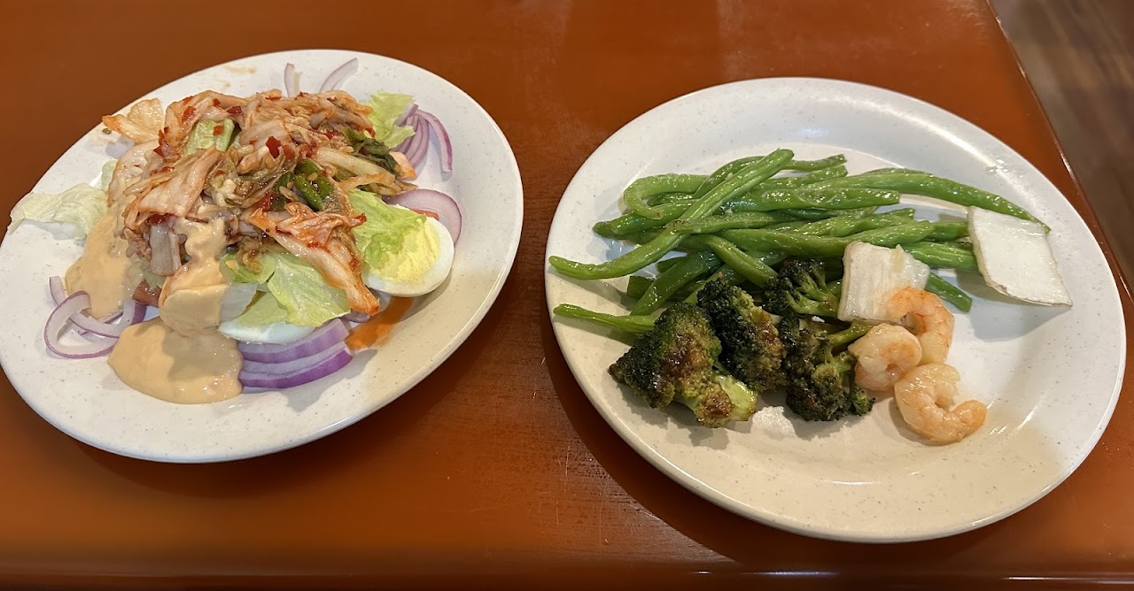 Family Dining Selection at FAMILY BUFFET