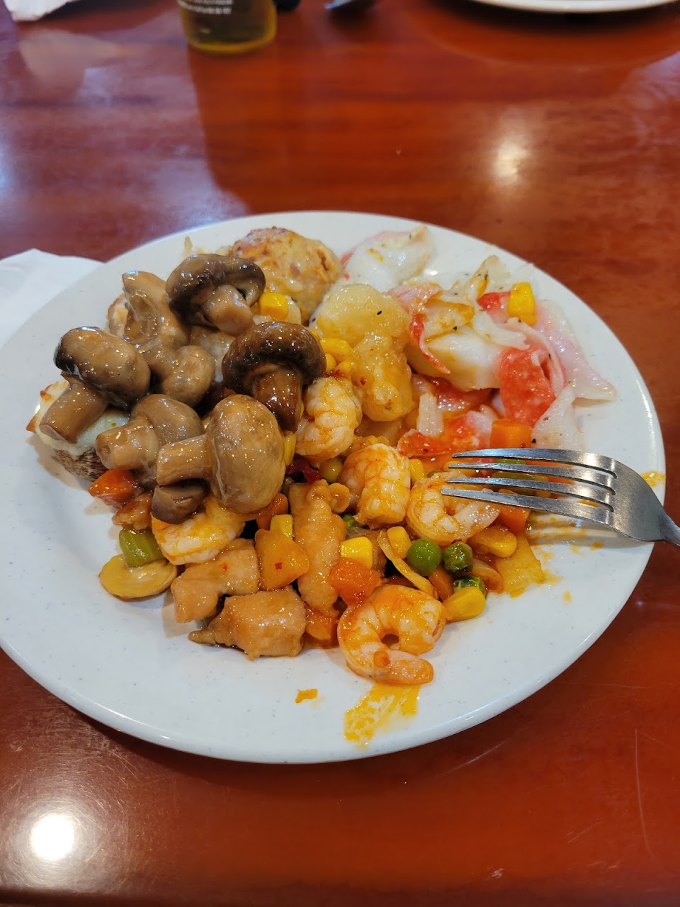 Lunch Buffet at FAMILY BUFFET