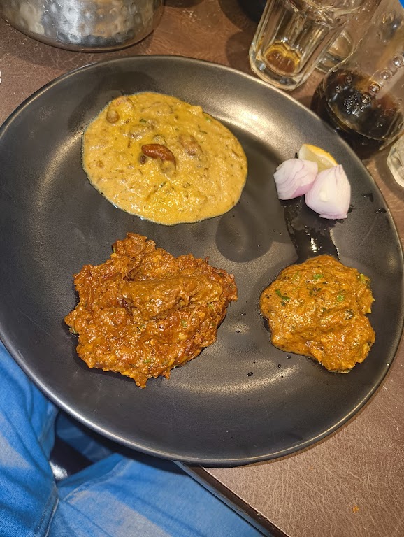 Veg Maratha at Pranaam Fine Dine Bar & Banquets