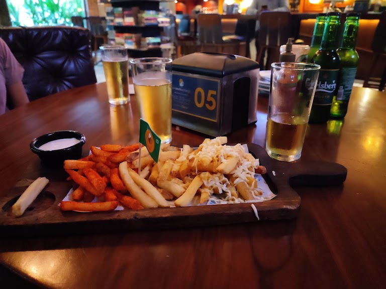 Beer at THE BAR STOCK EXCHANGE - CBD Belapur