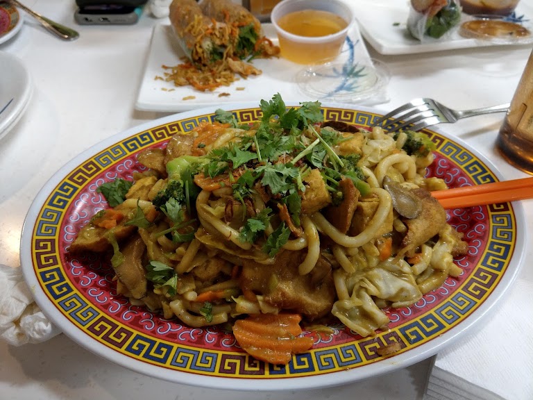 Curry Udon at Vinh Loi Tofu