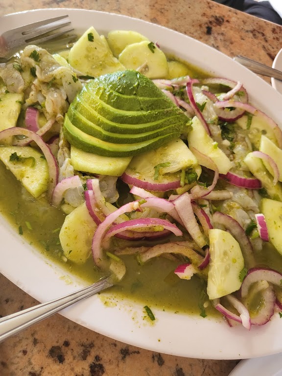 Mariscos Los Arcos photo 6