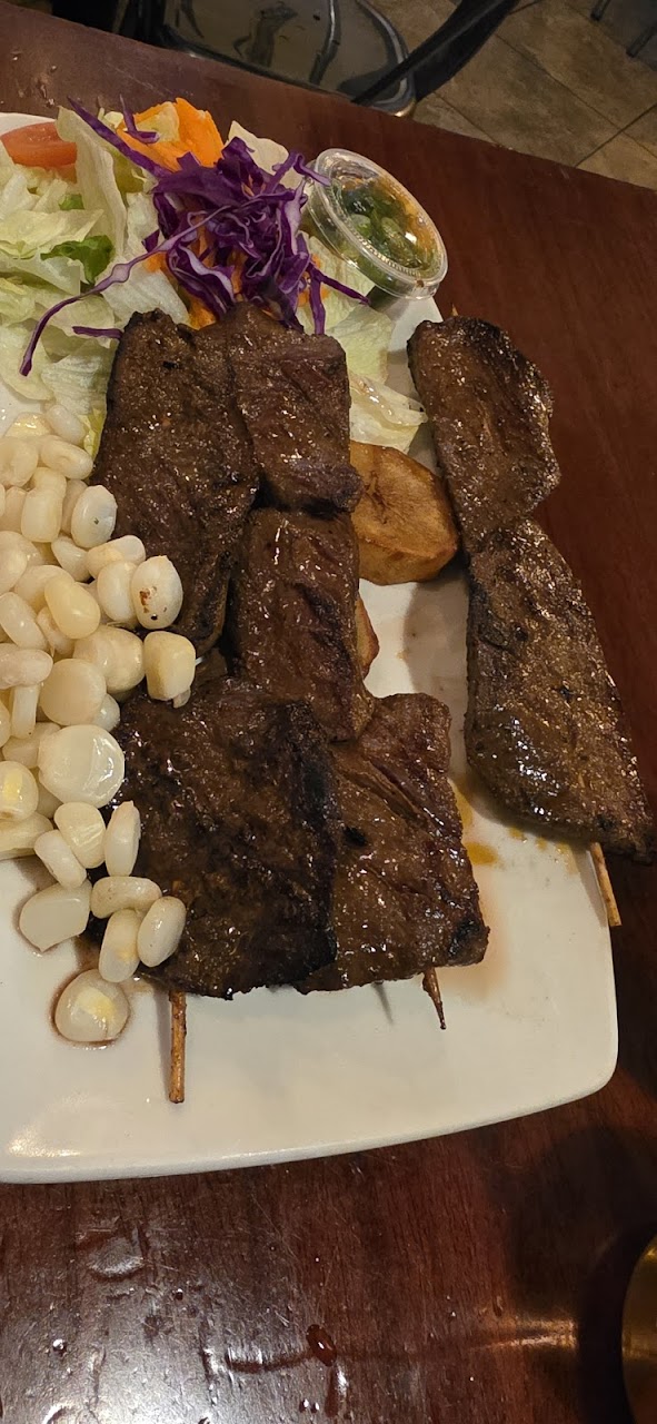LISTO EL POLLO Peruvian Food photo 2